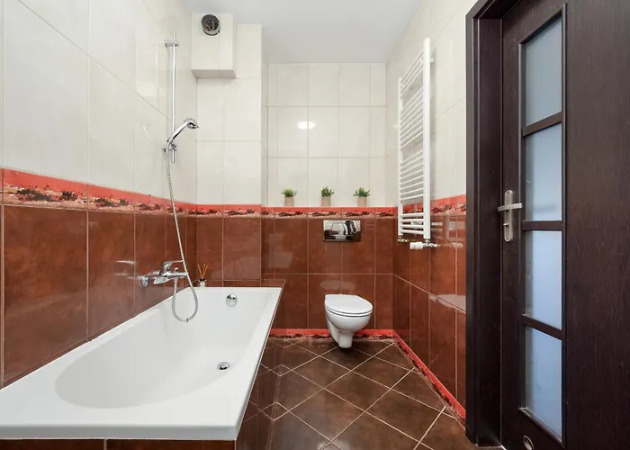 Bialowieska Z Aneksem Kuchennym I Balkonem By Renters *